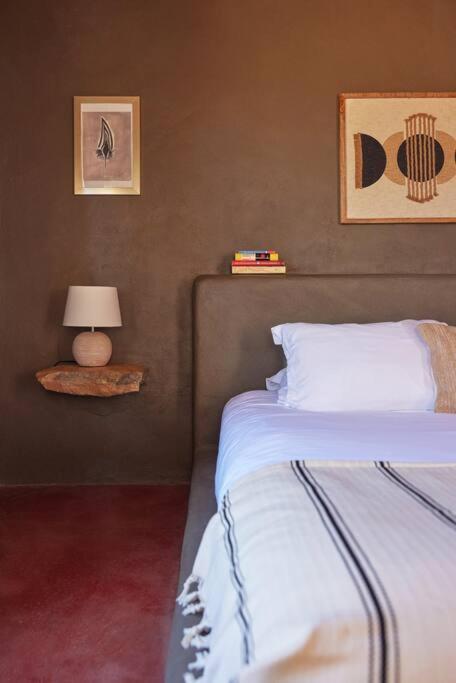 Casa Piedra ⁠ — Short Drive From Big Bend Villa Terlingua